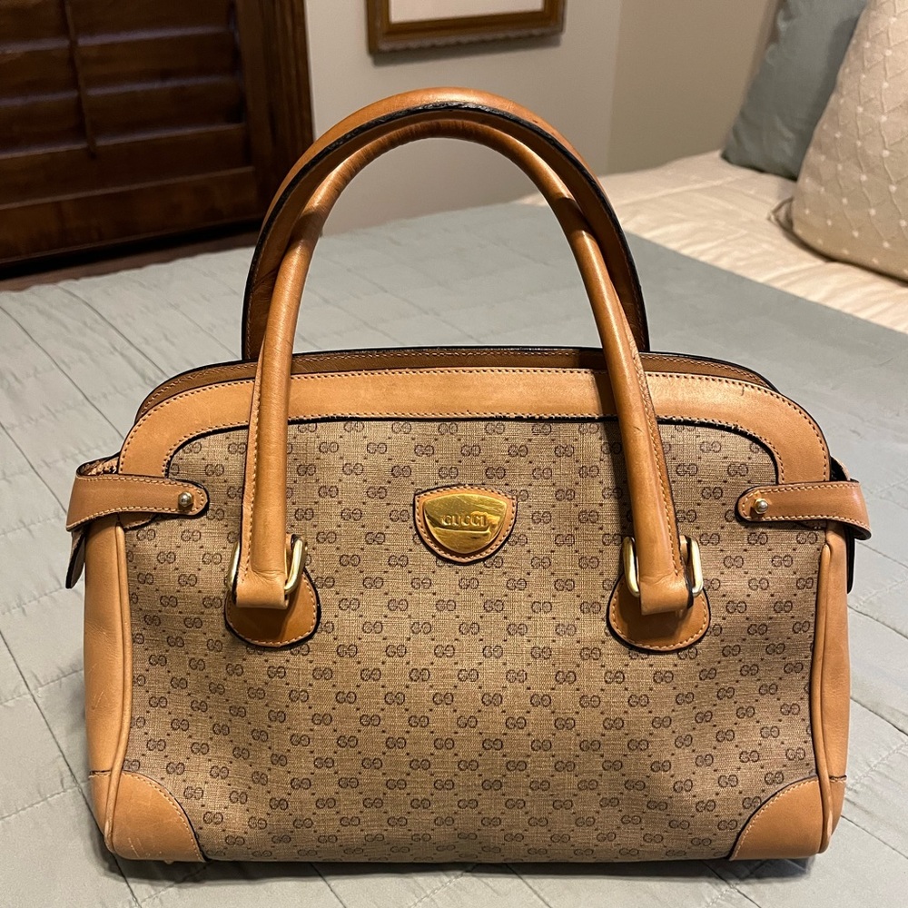 1970s Gucci 2-handle tan purse - Picture 2 of 16